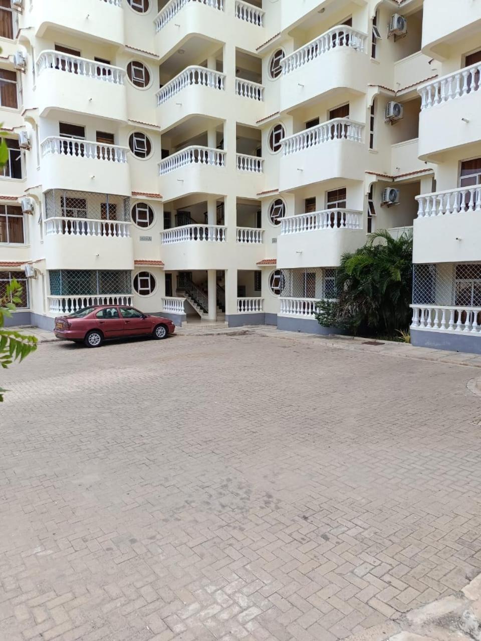 Pk Ocean Apartment Mombasa Exterior foto